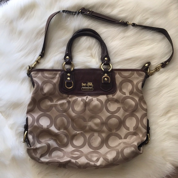 Coach Handbags - Coach bag